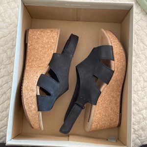 Clarks Annadel Bari Size 8